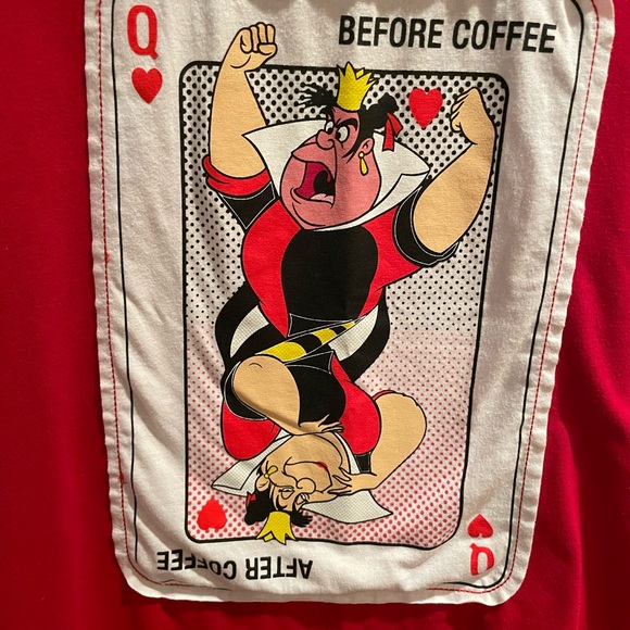 Disney Queen of Hearts Alice in Wonderland “Before Coffee…” Red T-Shirt - Picture 2 of 5